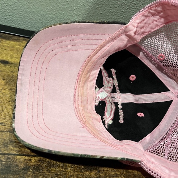 Duck Commander Pink And Camo Distressed Trucker Hat Adjustable Strapback Cap - Picture 7 of 8